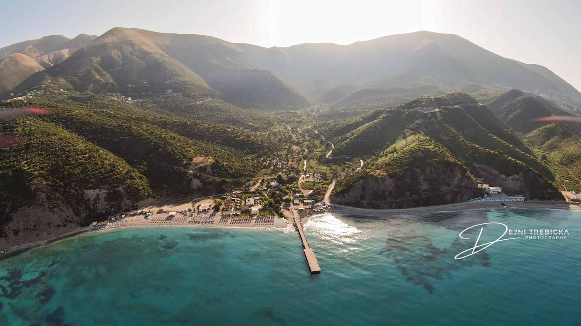 Tropikal - Freskia Bunec Sarandë Exteriér fotografie