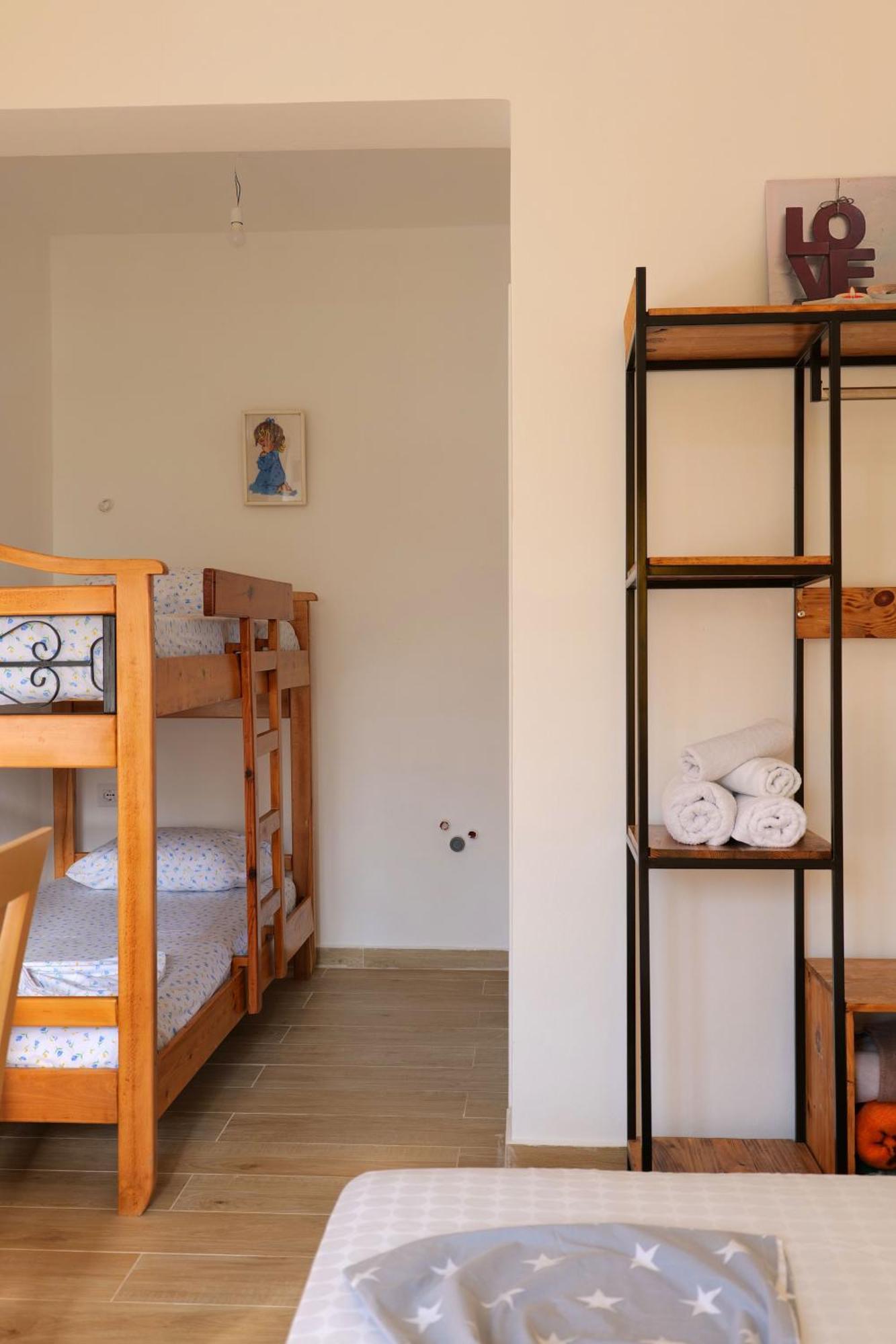Tropikal - Freskia Bunec Sarandë Exteriér fotografie