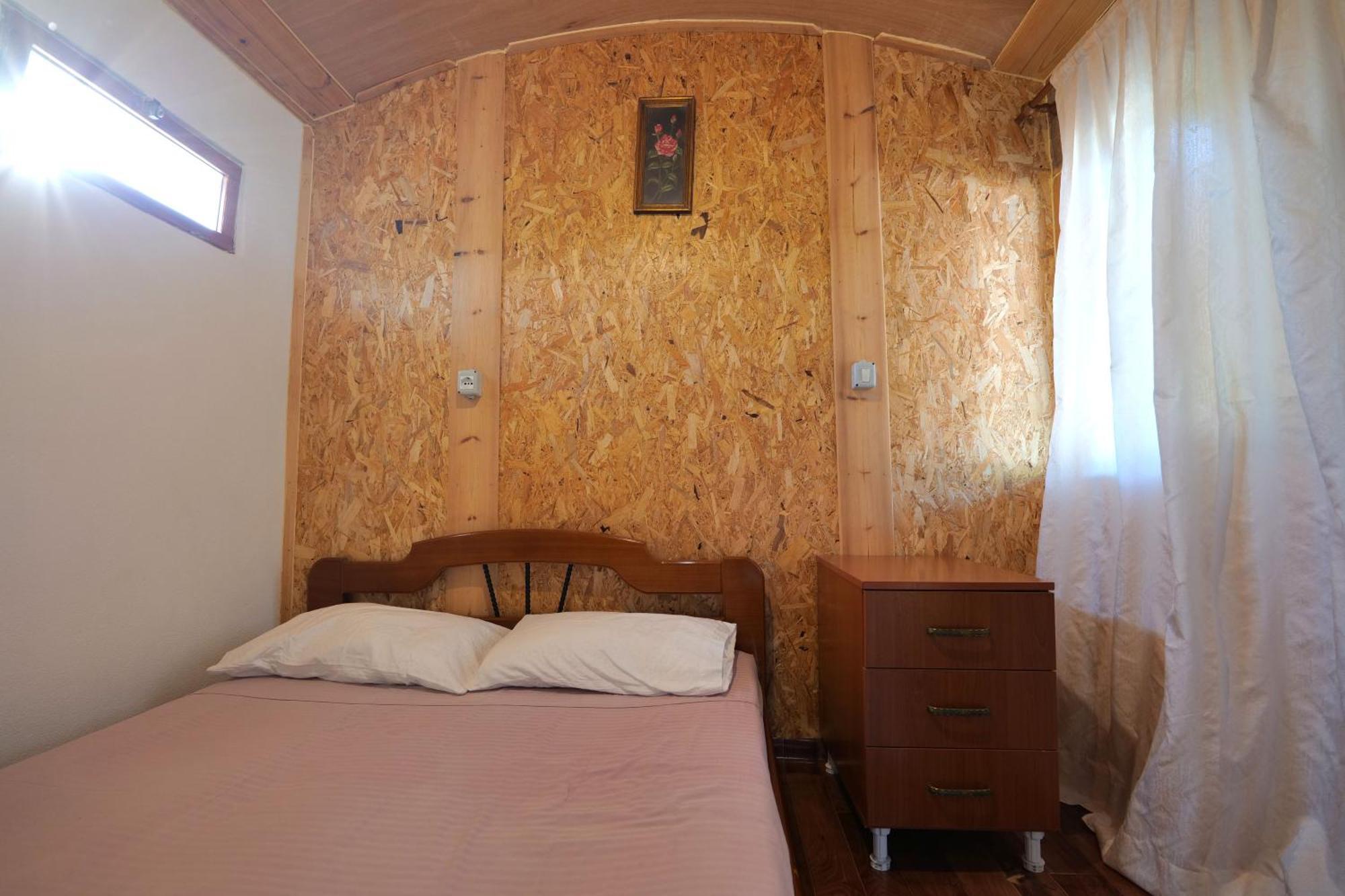 Tropikal - Freskia Bunec Sarandë Exteriér fotografie